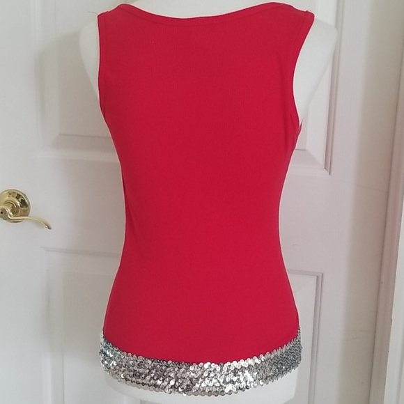 Top - Picture 3 of 3